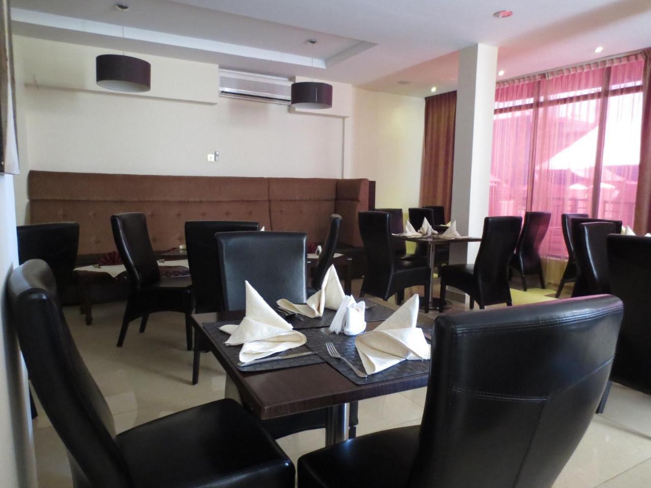 Airport Plaza Hotel Juba Eksteriør bilde